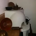 Guaires Nyaraló