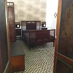 Nyaraló Guaires